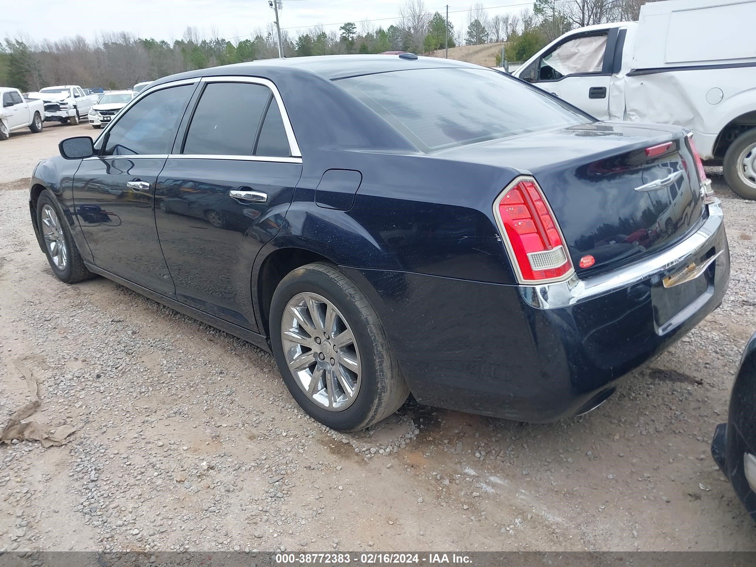 Photo 2 VIN: 2C3CCACG2CH179228 - CHRYSLER 300 