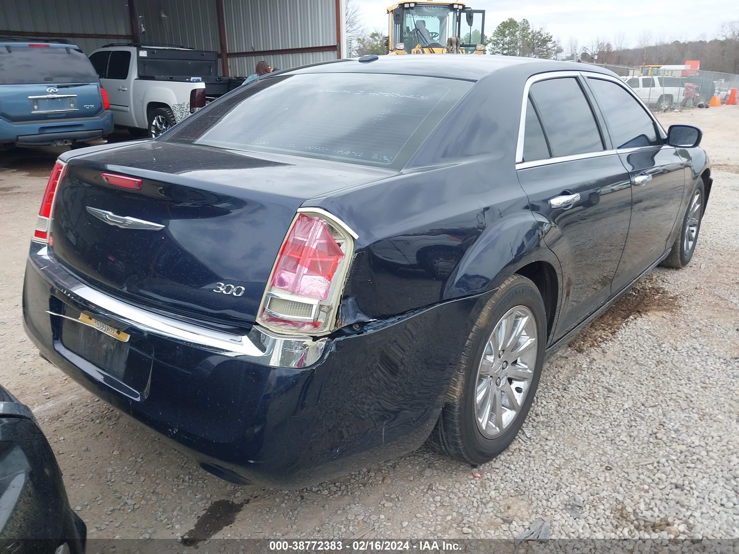 Photo 3 VIN: 2C3CCACG2CH179228 - CHRYSLER 300 