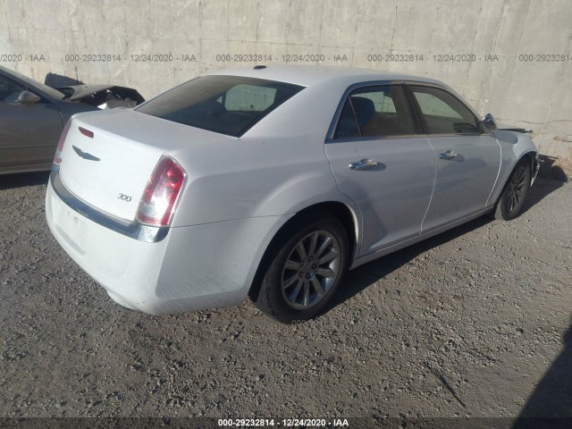 Photo 3 VIN: 2C3CCACG2CH243106 - CHRYSLER 300 