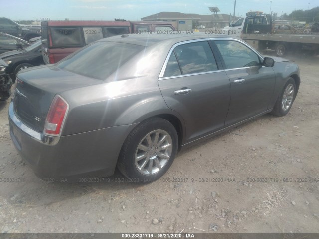 Photo 3 VIN: 2C3CCACG4CH165590 - CHRYSLER 300 