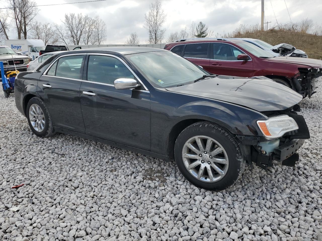 Photo 3 VIN: 2C3CCACG4CH212889 - CHRYSLER 300 