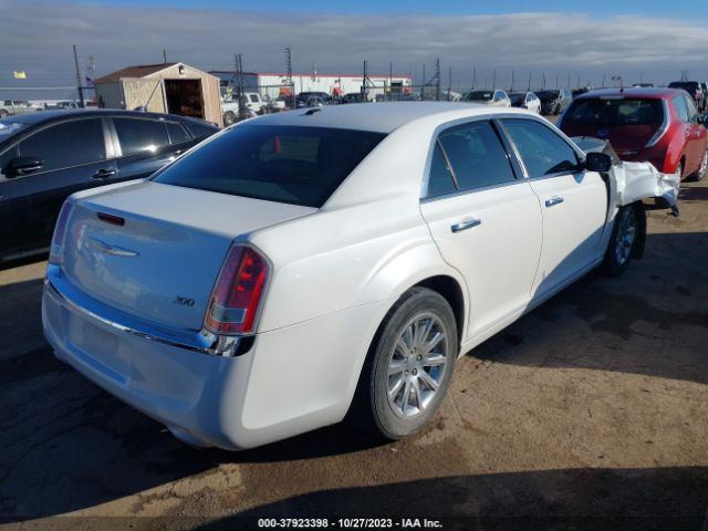 Photo 3 VIN: 2C3CCACG4CH273837 - CHRYSLER 300 