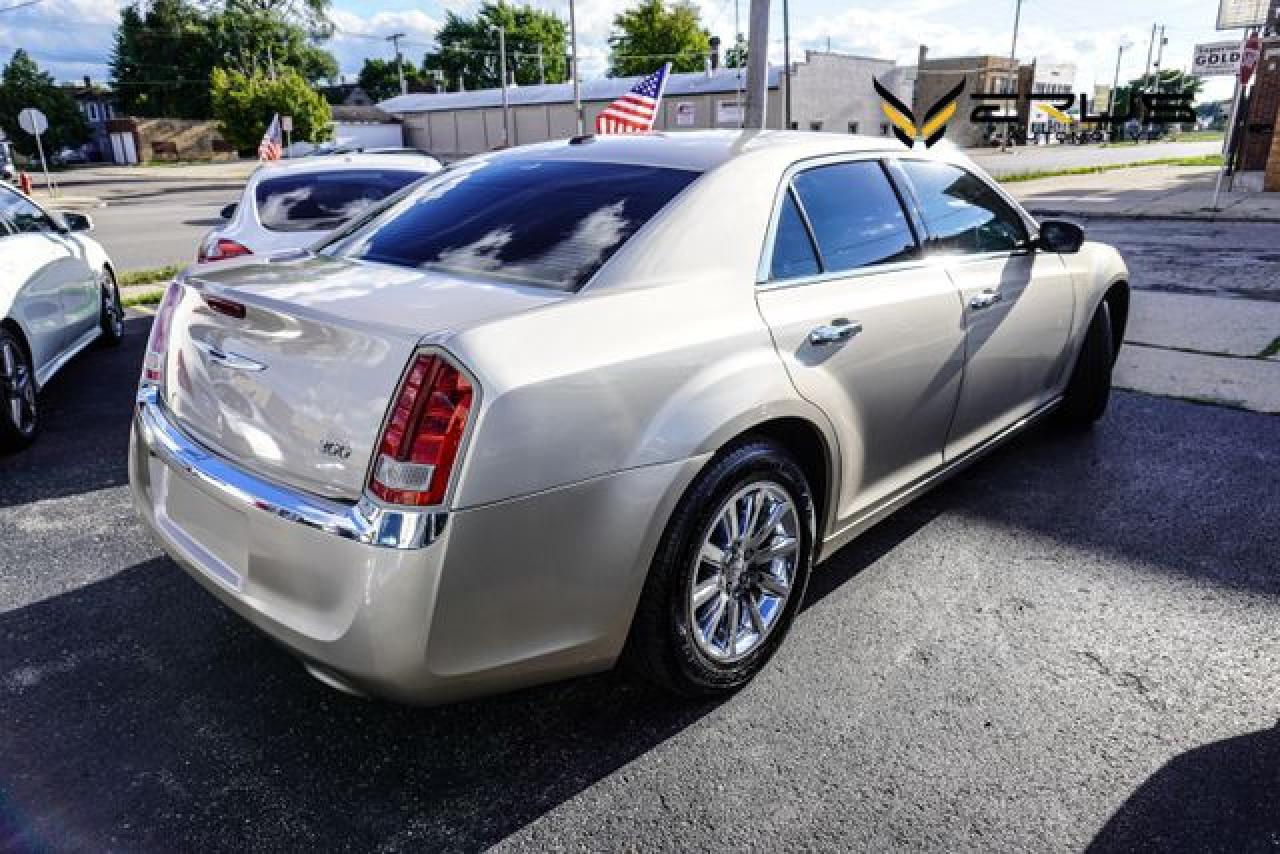 Photo 1 VIN: 2C3CCACG4CH285146 - CHRYSLER 300 