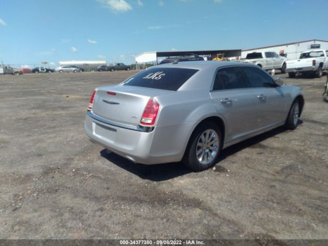 Photo 3 VIN: 2C3CCACG5CH288945 - CHRYSLER 300 