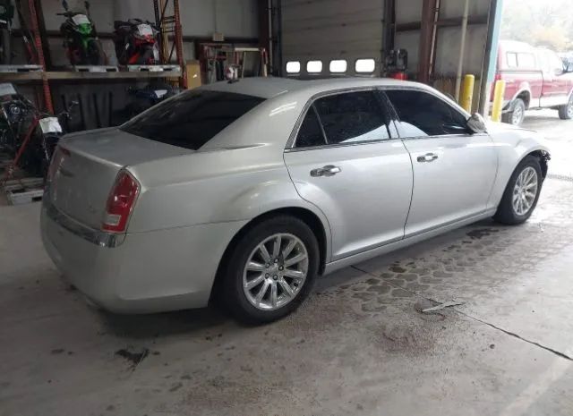 Photo 3 VIN: 2C3CCACG7CH209694 - CHRYSLER 300 