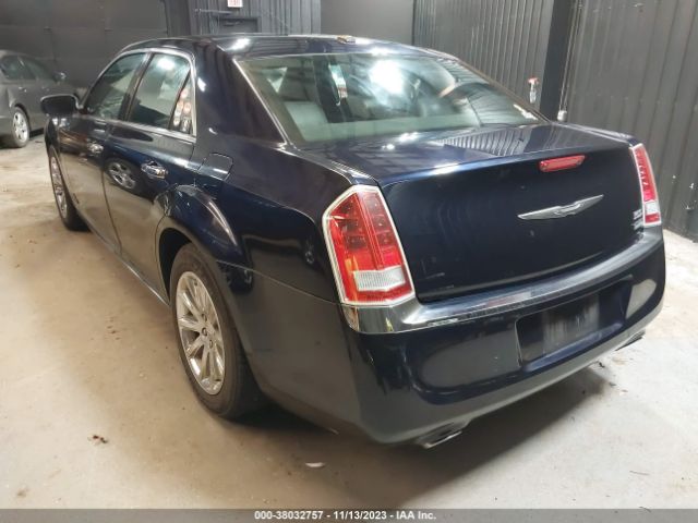 Photo 2 VIN: 2C3CCACG8CH227007 - CHRYSLER 300 