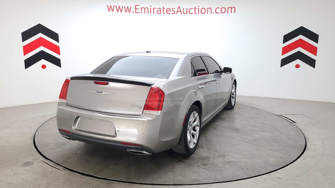 Photo 12 VIN: 2C3CCACG8FH779384 - CHRYSLER 300 