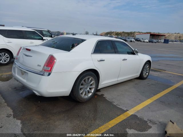 Photo 3 VIN: 2C3CCACGXCH231415 - CHRYSLER 300 