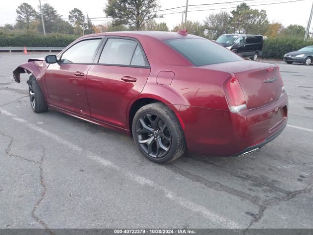 Photo 2 VIN: 2C3CCADG6PH573304 - CHRYSLER 300 