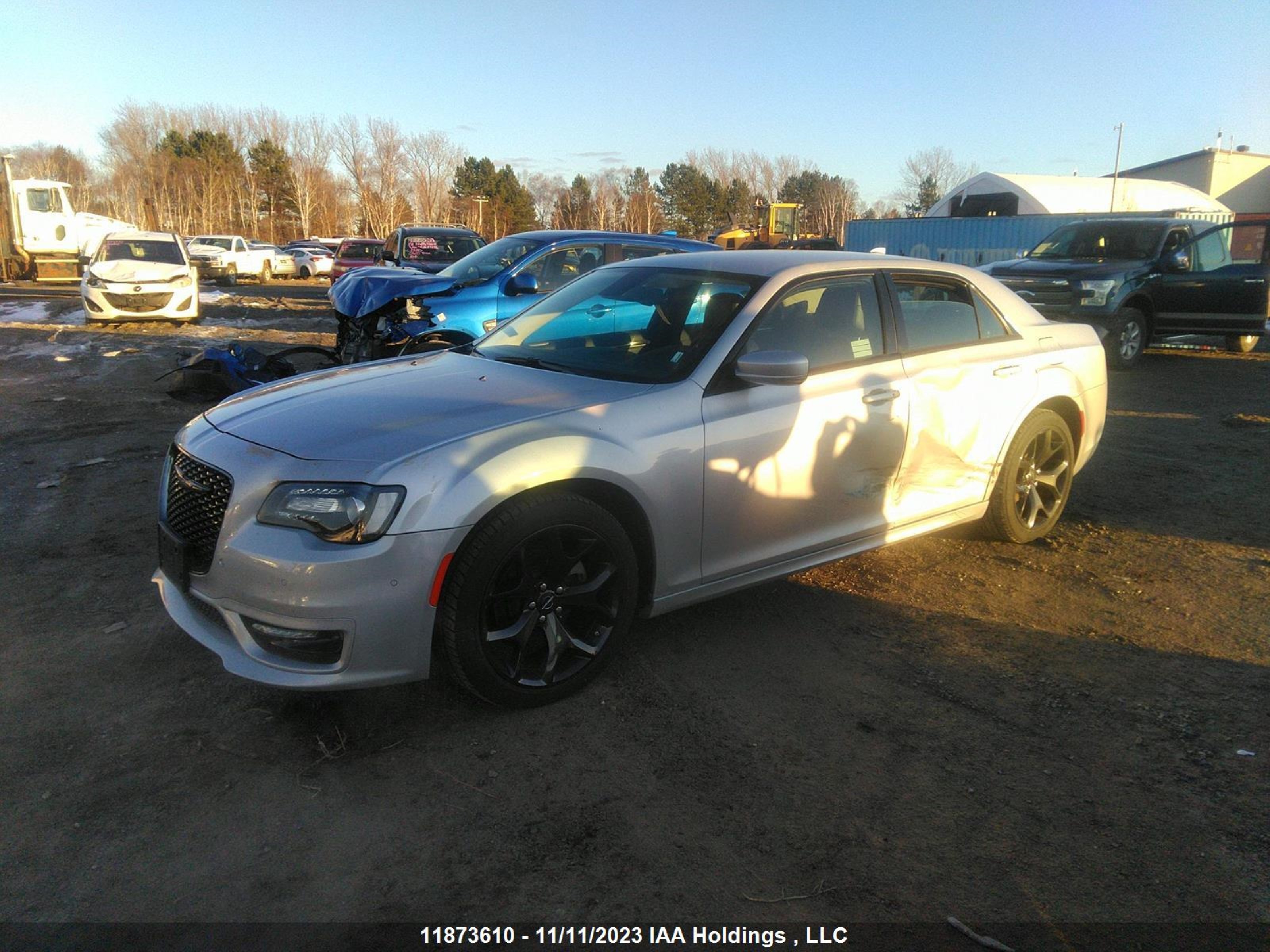 Photo 1 VIN: 2C3CCADGXNH256512 - CHRYSLER 300 