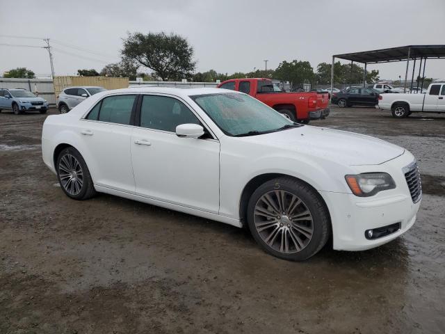 Photo 3 VIN: 2C3CCADT2CH183355 - CHRYSLER 300 S 