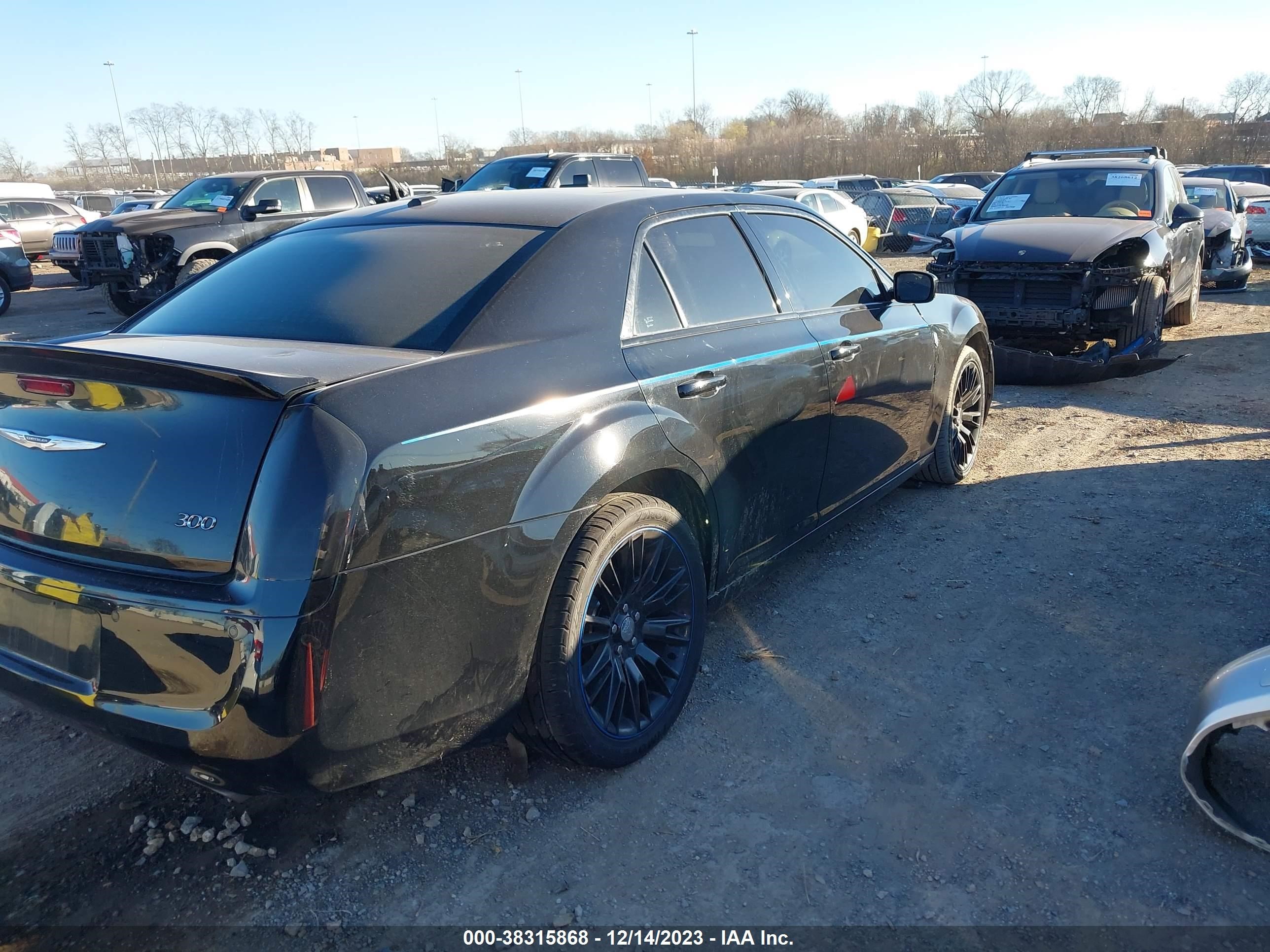 Photo 3 VIN: 2C3CCADT6CH315324 - CHRYSLER 300 