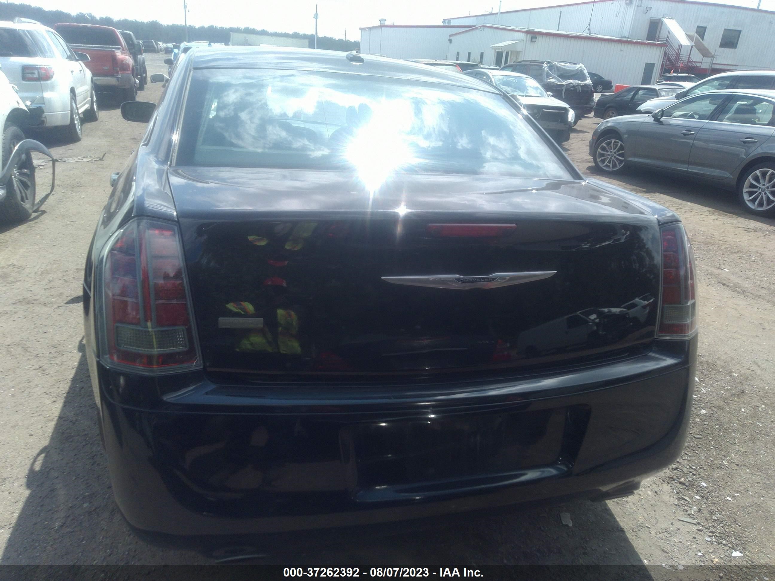 Photo 15 VIN: 2C3CCADT6DH693659 - CHRYSLER 300 