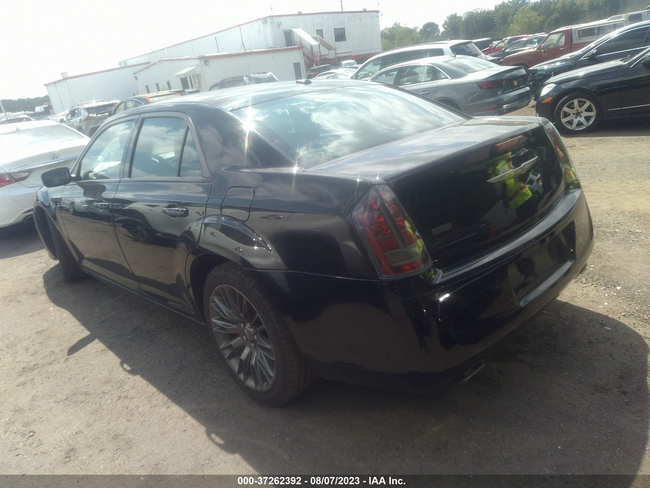 Photo 2 VIN: 2C3CCADT6DH693659 - CHRYSLER 300 