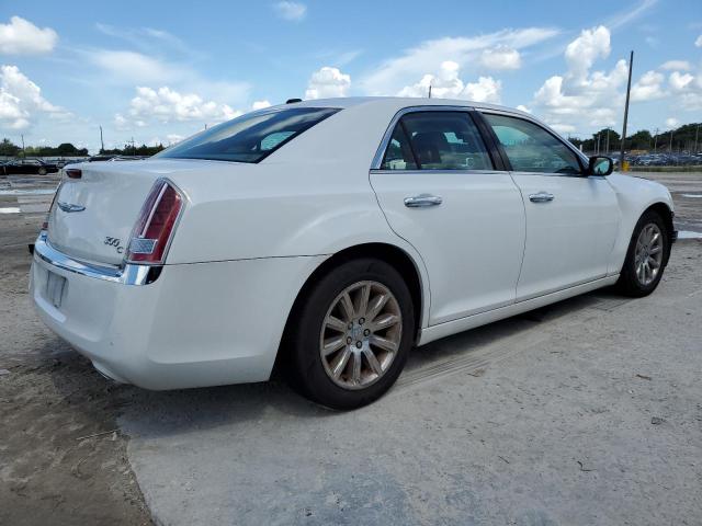 Photo 2 VIN: 2C3CCAEG0EH345813 - CHRYSLER 300 