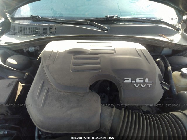 Photo 9 VIN: 2C3CCAEG0GH273207 - CHRYSLER 300 