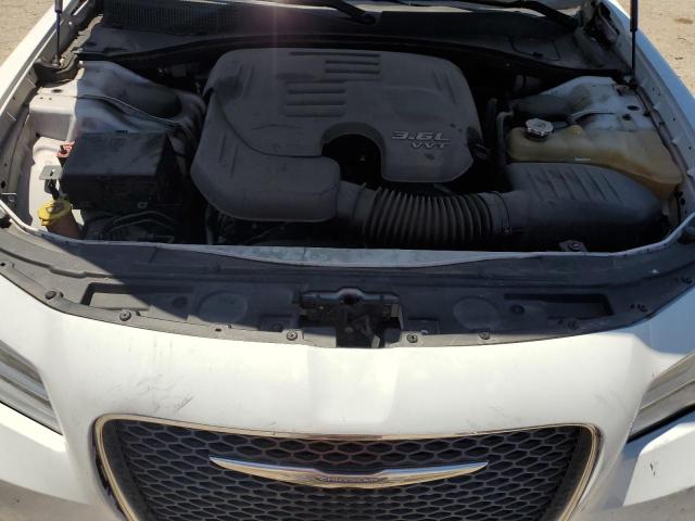 Photo 10 VIN: 2C3CCAEG0GH343546 - CHRYSLER 300C 