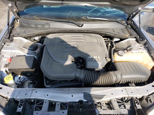 Photo 6 VIN: 2C3CCAEG0HH646103 - CHRYSLER 300C 