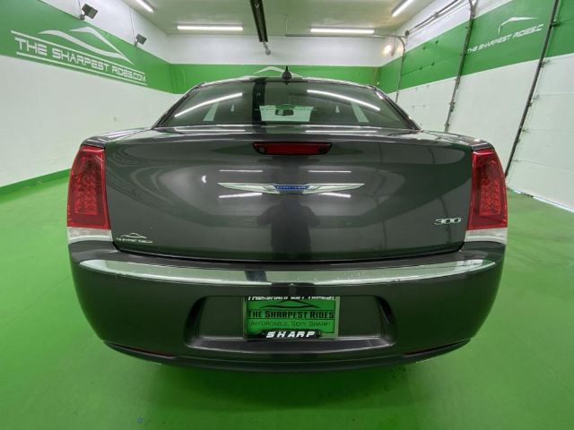 Photo 3 VIN: 2C3CCAEG0JH136856 - CHRYSLER 300 