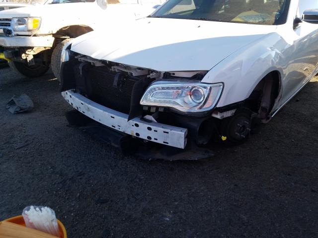 Photo 8 VIN: 2C3CCAEG0JH275952 - CHRYSLER 300 LIMITE 