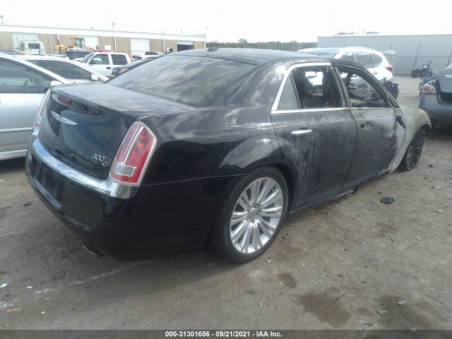 Photo 3 VIN: 2C3CCAEG2DH527821 - CHRYSLER 300 