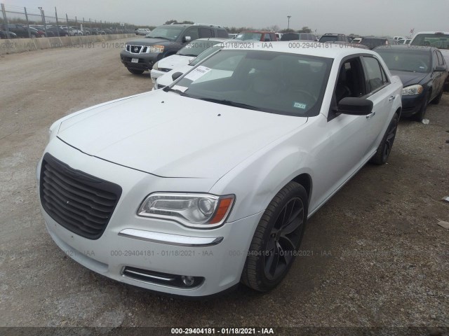 Photo 1 VIN: 2C3CCAEG2DH606230 - CHRYSLER 300 