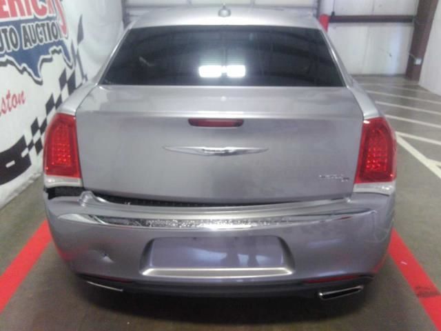 Photo 2 VIN: 2C3CCAEG2GH243478 - CHRYSLER 300 