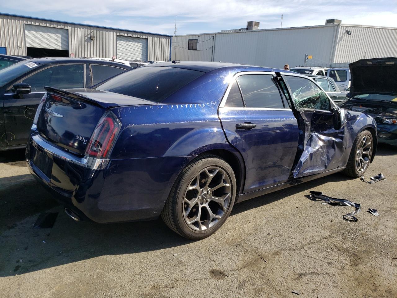 Photo 2 VIN: 2C3CCAEG3DH561718 - CHRYSLER 300 