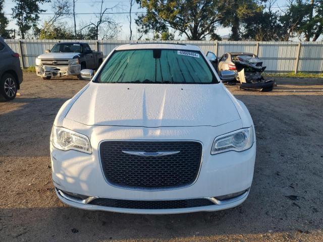 Photo 4 VIN: 2C3CCAEG3FH921427 - CHRYSLER 300C 