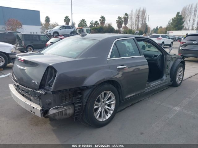 Photo 3 VIN: 2C3CCAEG3GH295895 - CHRYSLER 300 