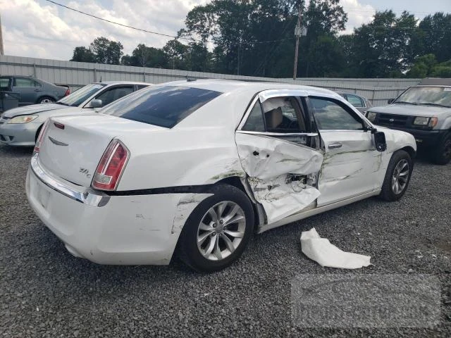 Photo 2 VIN: 2C3CCAEG4DH544829 - CHRYSLER 300C 