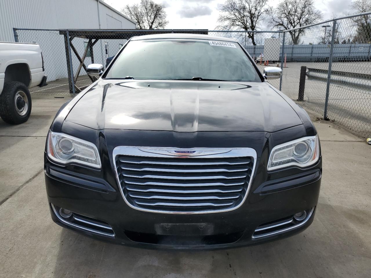 Photo 4 VIN: 2C3CCAEG4DH606164 - CHRYSLER 300 