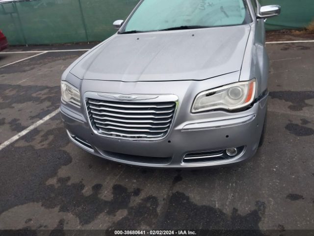 Photo 5 VIN: 2C3CCAEG4DH621070 - CHRYSLER 300C 