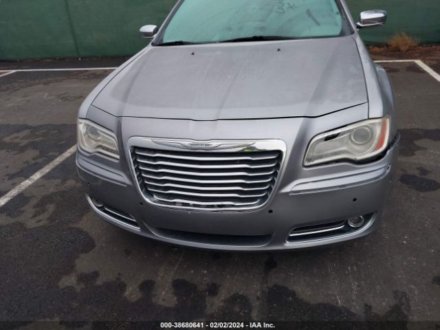 Photo 9 VIN: 2C3CCAEG4DH621070 - CHRYSLER 300C 