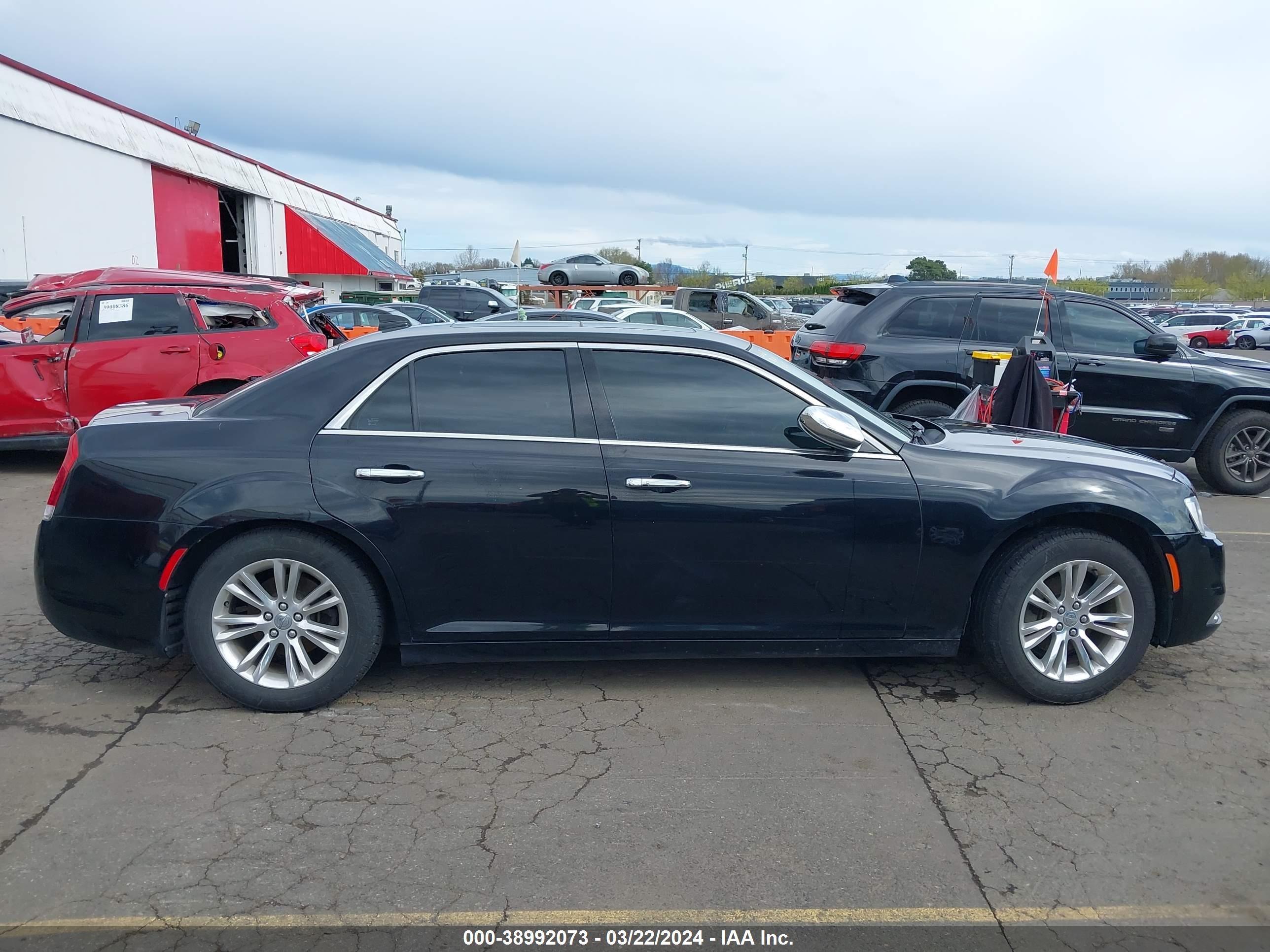 Photo 12 VIN: 2C3CCAEG4GH105795 - CHRYSLER 300C 