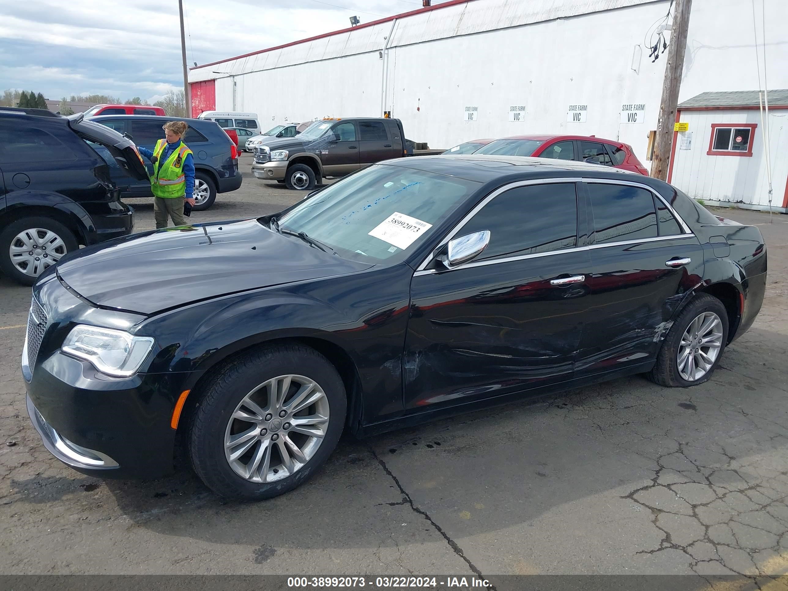 Photo 5 VIN: 2C3CCAEG4GH105795 - CHRYSLER 300C 