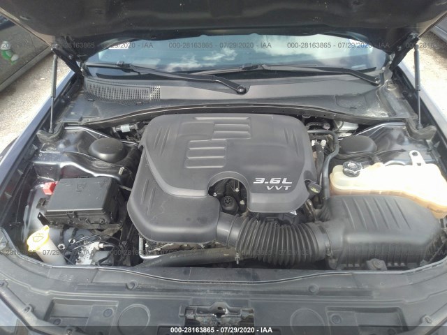 Photo 9 VIN: 2C3CCAEG4HH570210 - CHRYSLER 300 