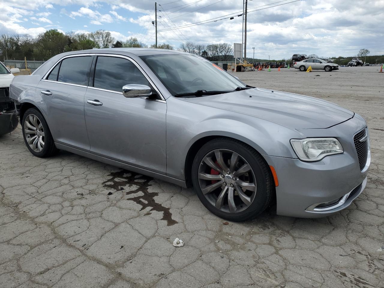 Photo 3 VIN: 2C3CCAEG5JH136769 - CHRYSLER 300 