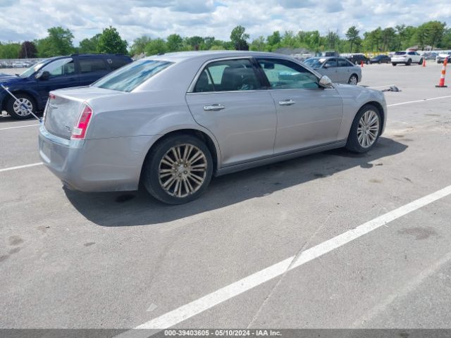 Photo 3 VIN: 2C3CCAEG6EH161900 - CHRYSLER 300C 