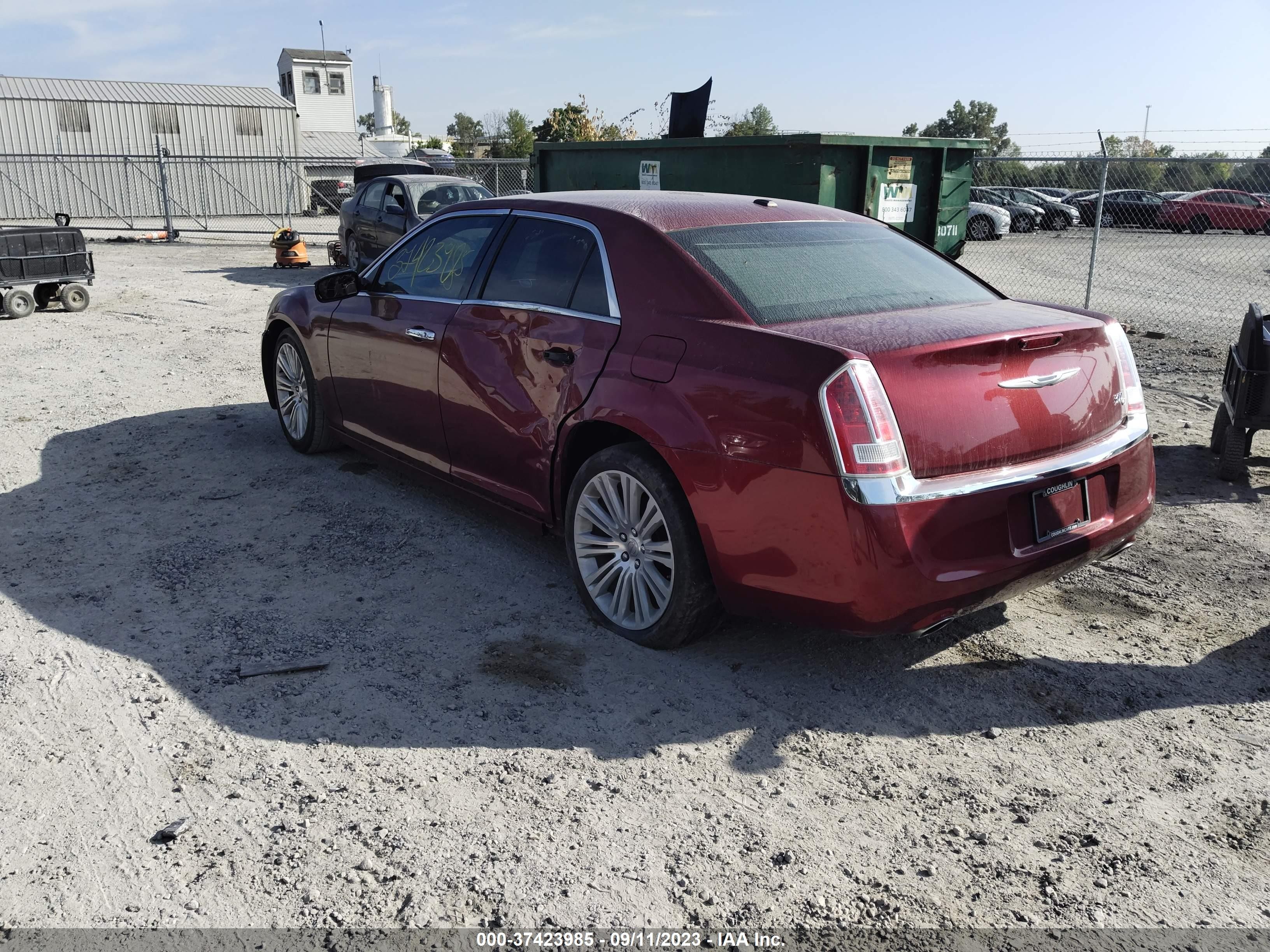 Photo 2 VIN: 2C3CCAEG6EH206978 - CHRYSLER 300 