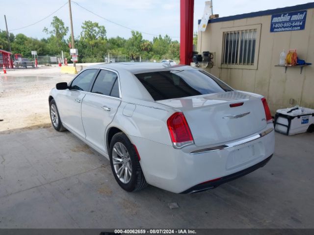 Photo 2 VIN: 2C3CCAEG6GH167599 - CHRYSLER 300 