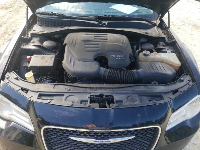 Photo 6 VIN: 2C3CCAEG6GH261031 - CHRYSLER 300C 