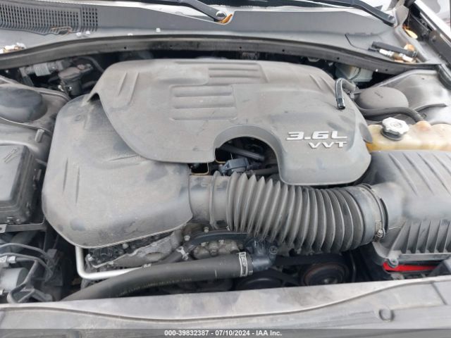 Photo 9 VIN: 2C3CCAEG6HH667859 - CHRYSLER 300 