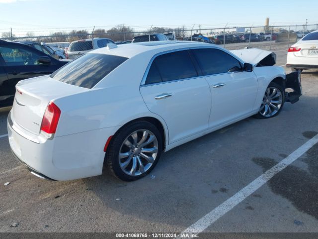 Photo 3 VIN: 2C3CCAEG6JH254913 - CHRYSLER 300 