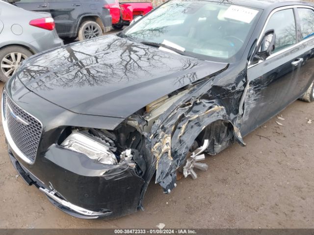 Photo 5 VIN: 2C3CCAEG6JH267127 - CHRYSLER 300 