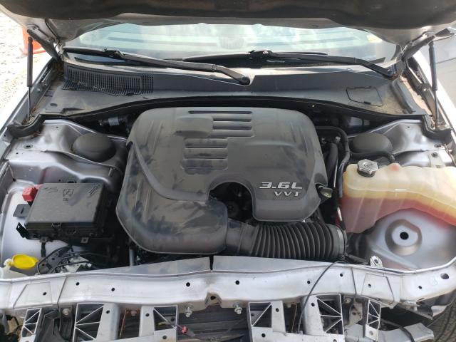 Photo 6 VIN: 2C3CCAEG7GH235568 - CHRYSLER 300C 