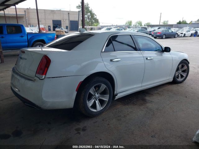 Photo 3 VIN: 2C3CCAEG7GH357797 - CHRYSLER 300C 