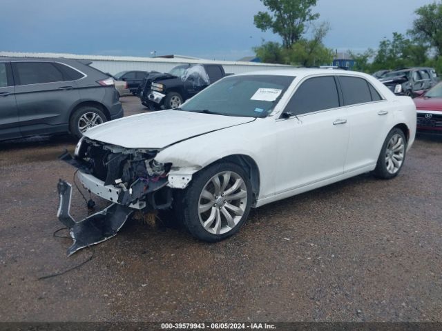 Photo 1 VIN: 2C3CCAEG7JH308672 - CHRYSLER 300 