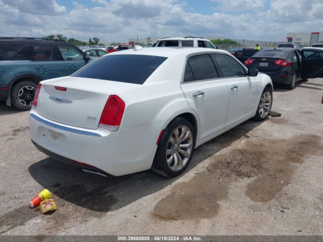 Photo 3 VIN: 2C3CCAEG7LH117739 - CHRYSLER 300 