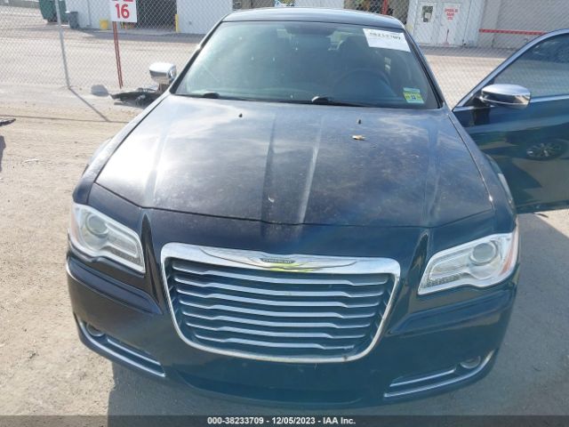 Photo 5 VIN: 2C3CCAEG8DH618902 - CHRYSLER 300C 